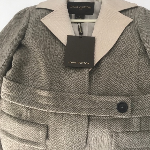 Louis Vuitton Jacket - Picture 3 of 4